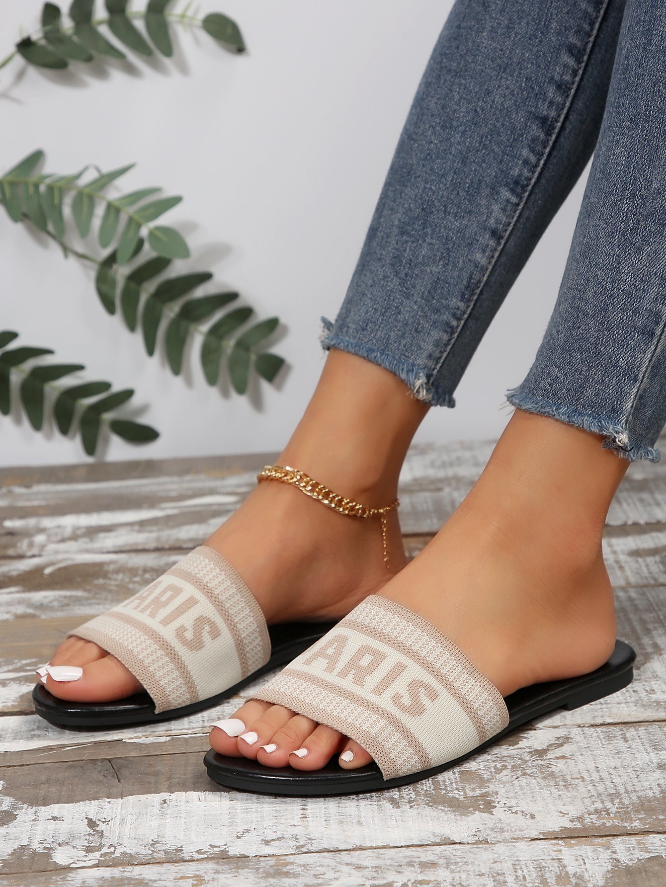 Women's Summer Round Toe Large Size Flat Sandals