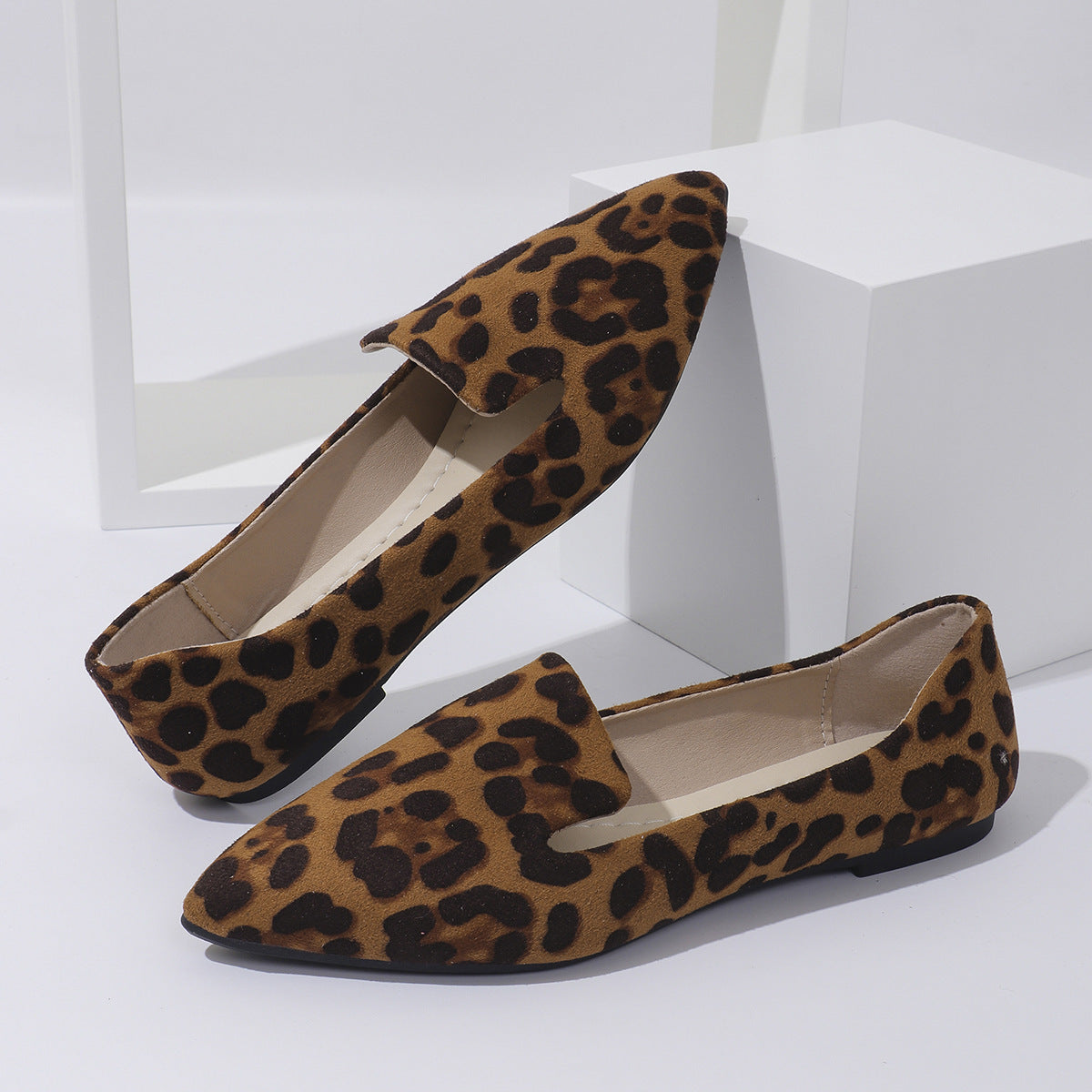 Leopard Print Shallow Mouth Pointed Flat Shoes Casual