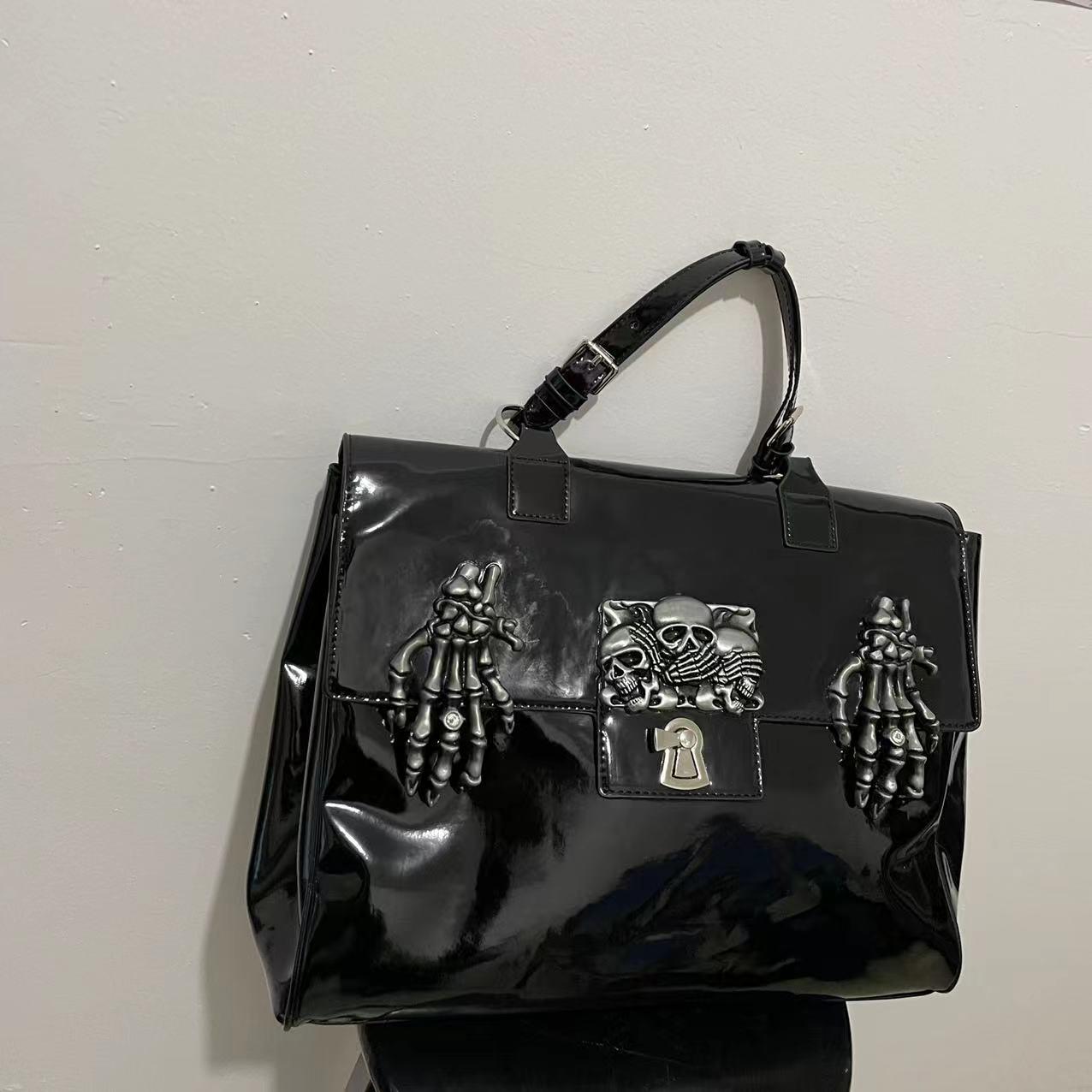 Original Hot Girl Patent Leather Large Capacity Special-interest Design Handbag