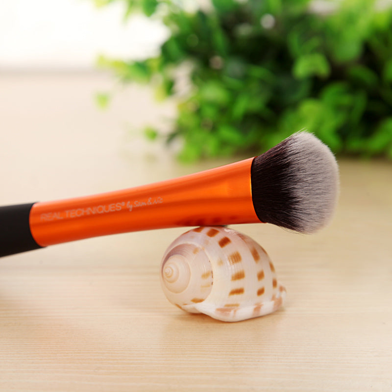 Makeup brush foundation brush powder brush