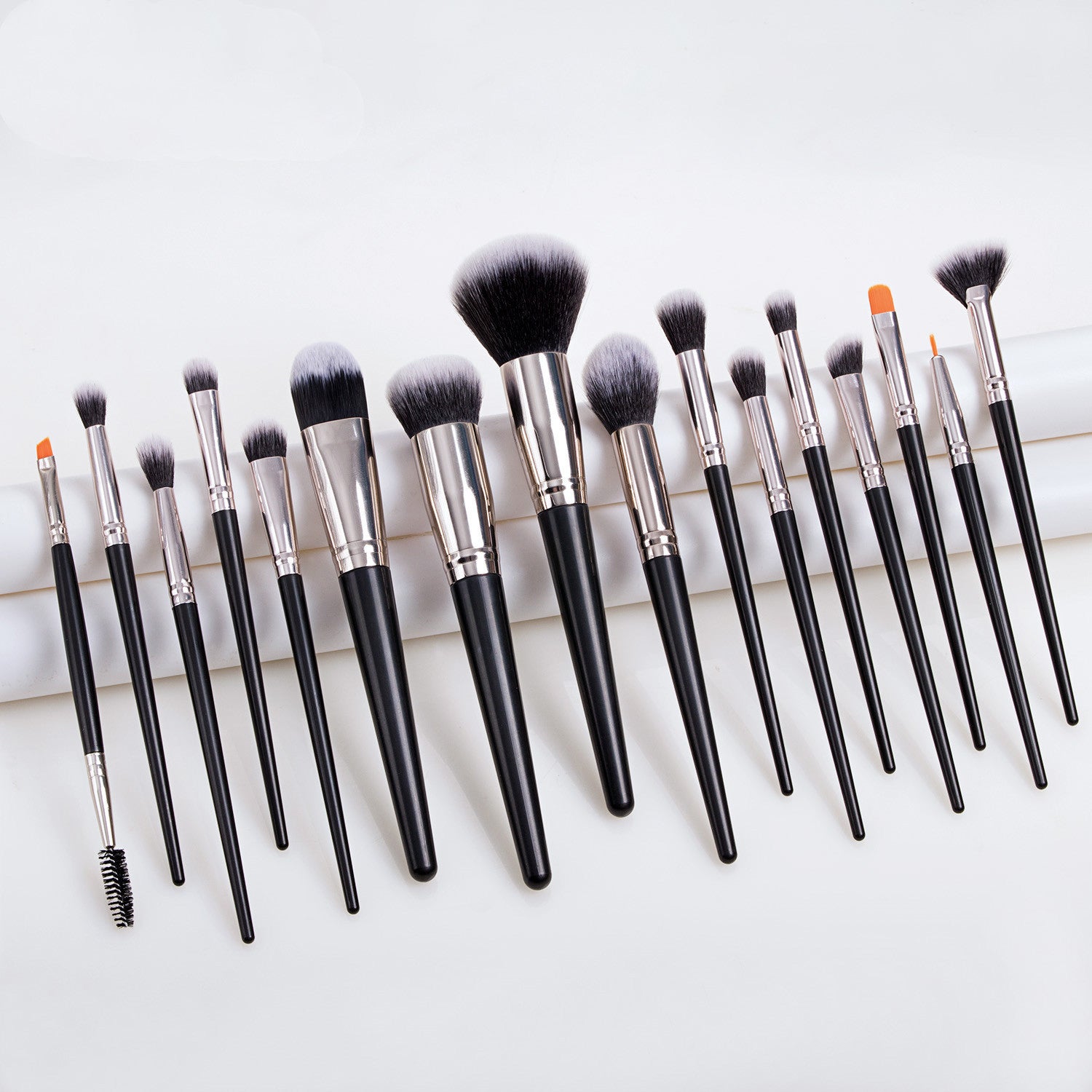 Makeup, Foundation Brush, Eye Brush, Full Set Of Makeup Tools