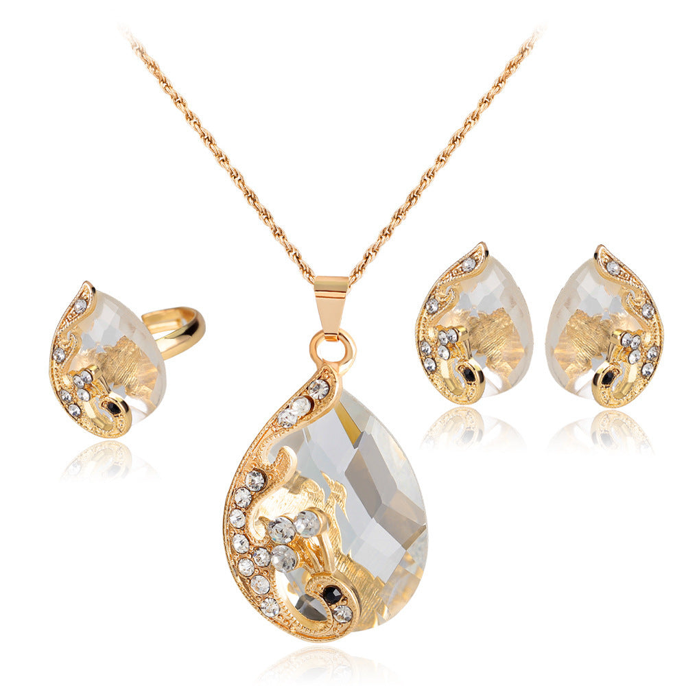 Exquisite Three-Piece Necklace Set