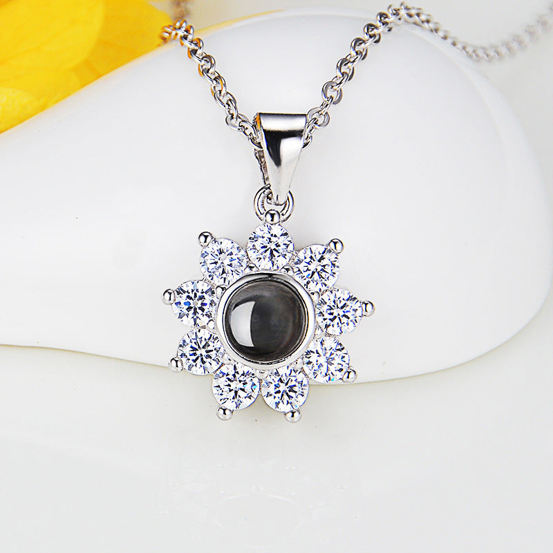 Custom Photo Name Projection Necklace Rose Gold Silver Color Clavicle Chain Personalized Sun Flower Shaped Pendant Jewelry