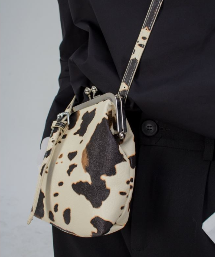 Cute Cow Clip Portable Messenger Female Bag