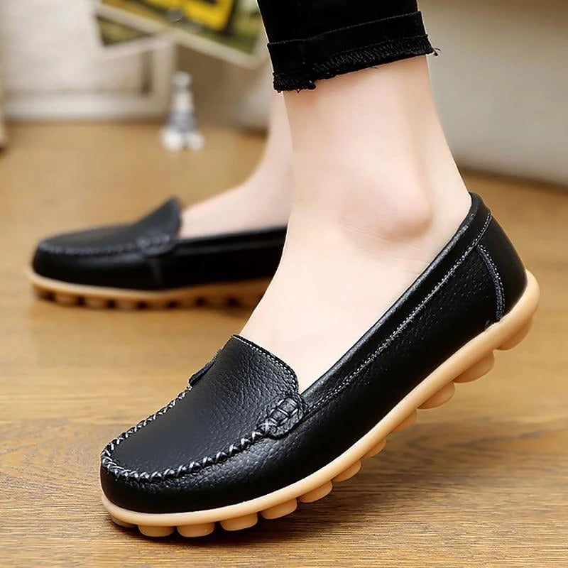 Plus size casual single shoes female beanie shoes leather casual mom shoes