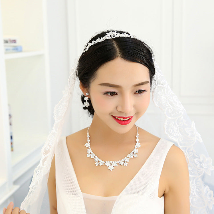 Direct supply of Korean crystal necklace, two sets of bridal jewelry set, fast selling pass for special purpose