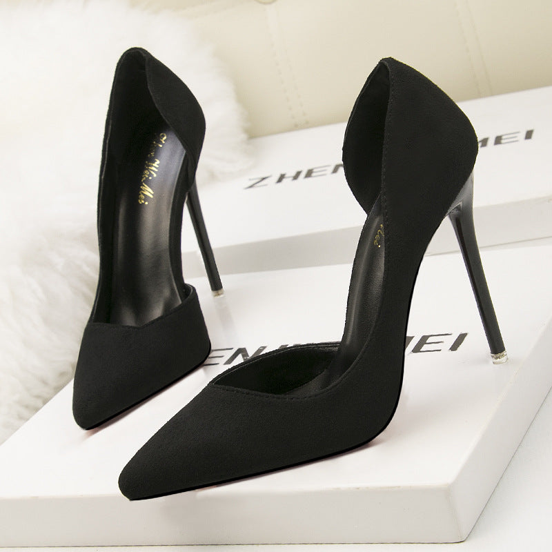 Women's Low-cut Pointed-toe Side Hollow-out Shoes
