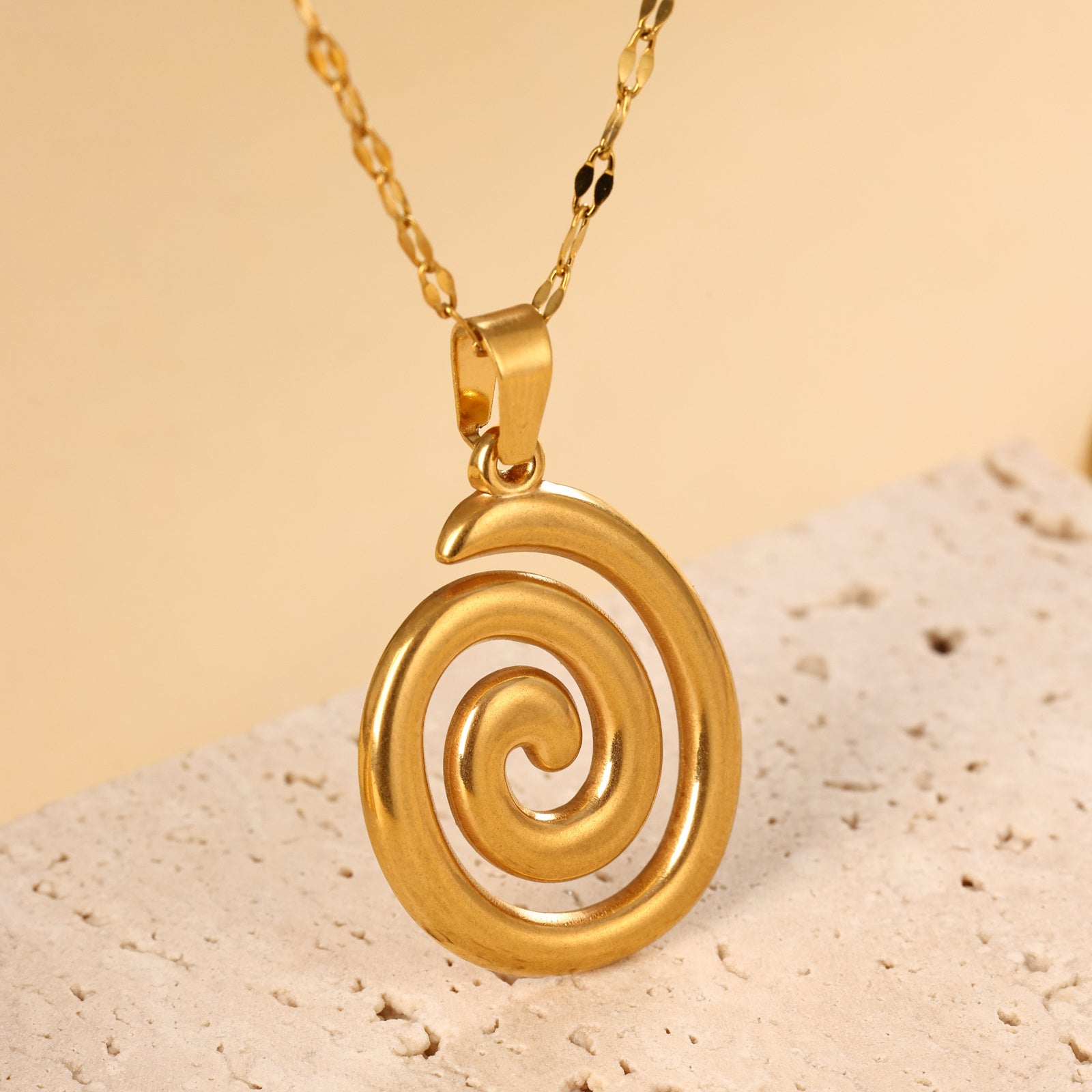 Unique And Niche Design Pendant, Stainless Steel Plated With 18k Gold, Creative And Versatile Geometric Vortex Necklace