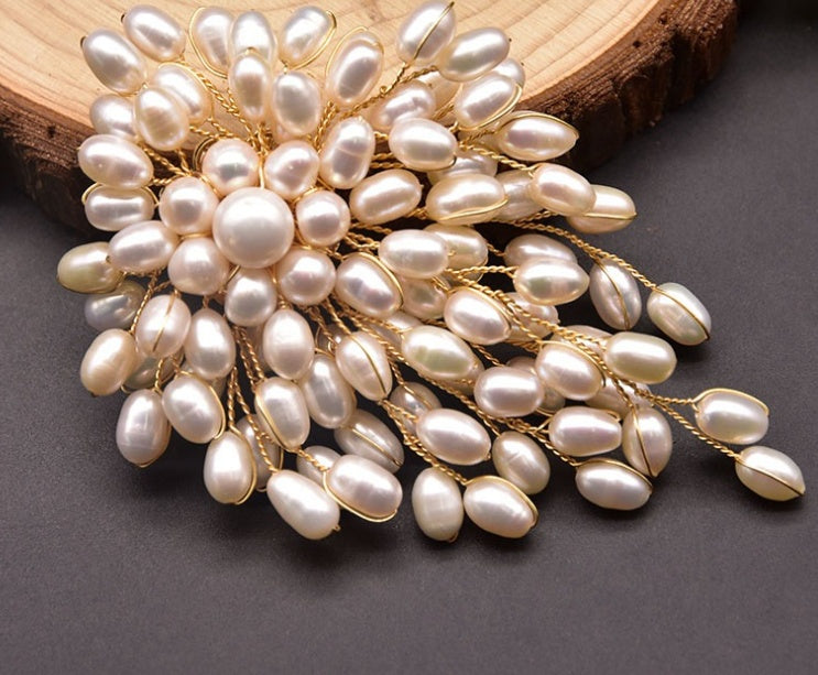 Natural Pearl Brooch Female European And American Retro Pure Hand-woven Pearl Brooch