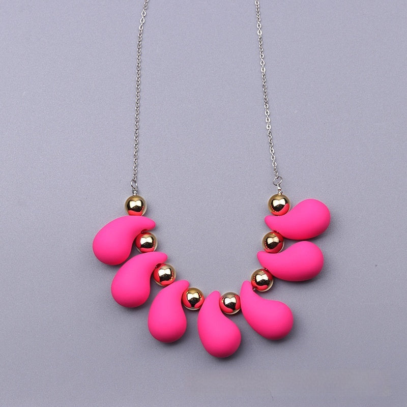 European And American Spray Paint Seven Color Water Drop Pendant Fashion Simple Magic Color Comma Necklace