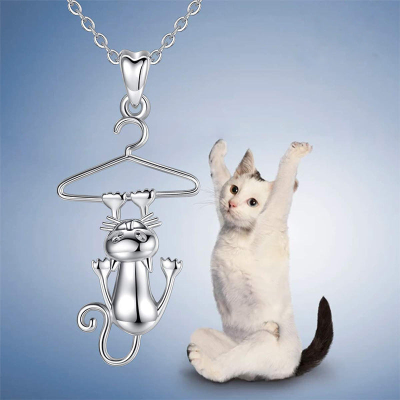 Cartoon Small Animal Naughty Cat Ladies Clavicle Chain