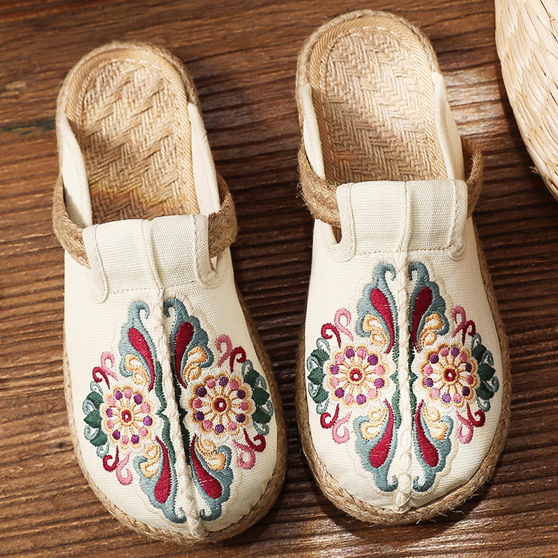 Ethnic Style Embroidered Slippers Hand-woven