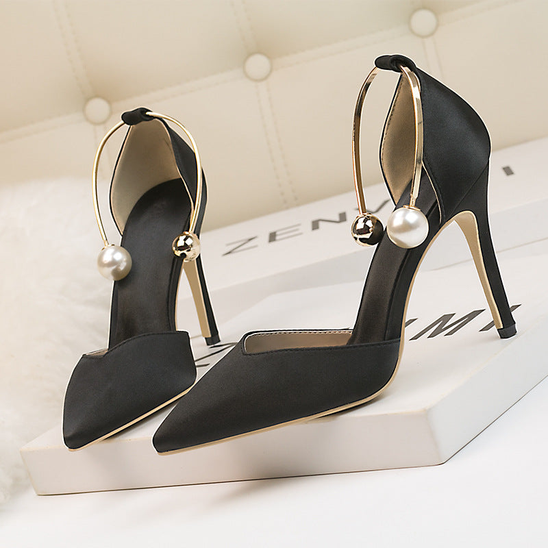 Low-cut Satin Hollow-out Pointed Toe Nightclub Metal Strap Sandals