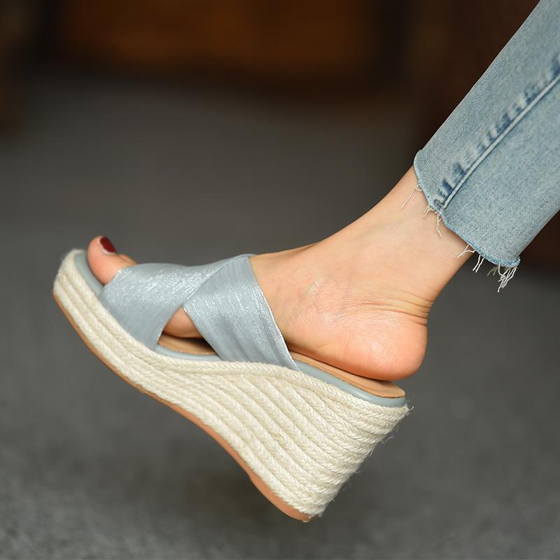 Straw Woven Platform Women's Sandals