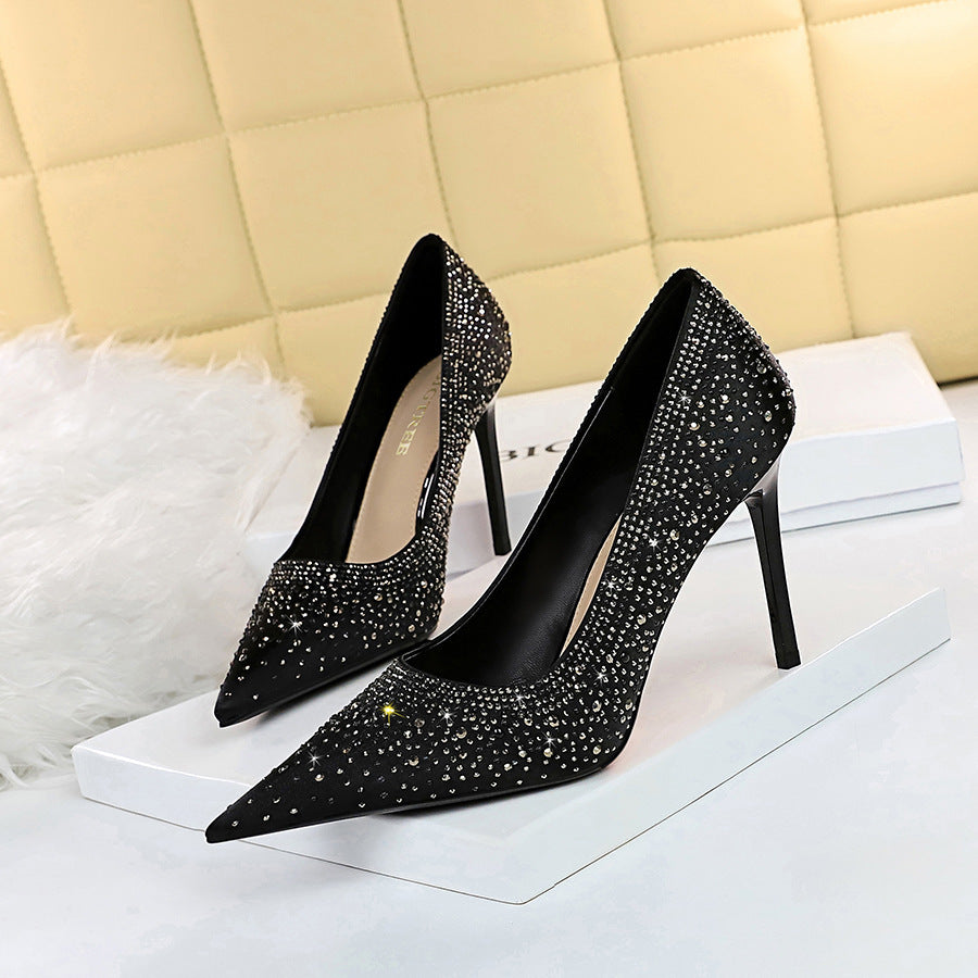 European-American Sexy High-heeled Shoes, Shallow Pointed Satin Glittering Rhinestone Women's Shoes