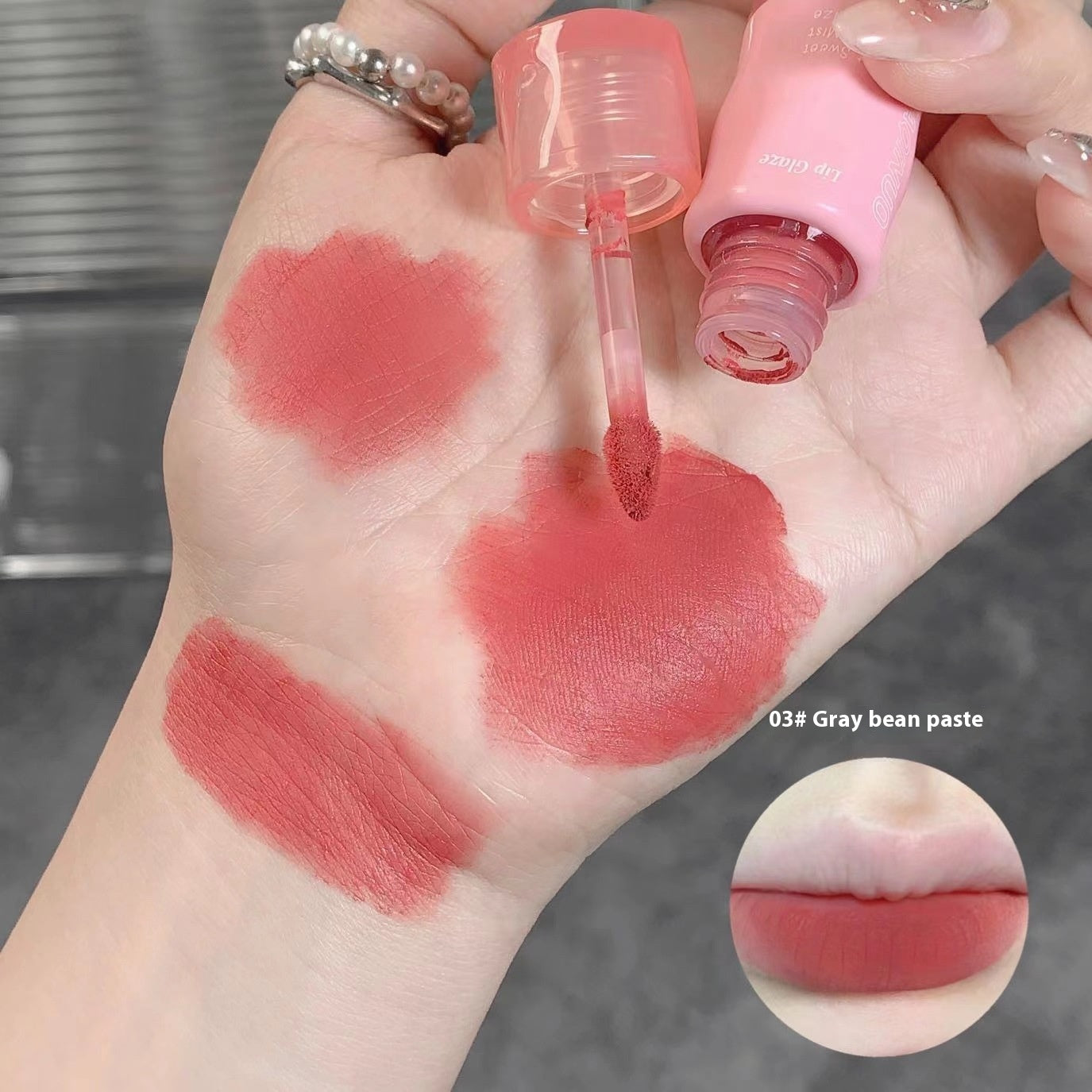 Light Sweet Soft Lacquer Makeup Color Rendering Matte Finish No Stain On Cup Velvet Lip Mud