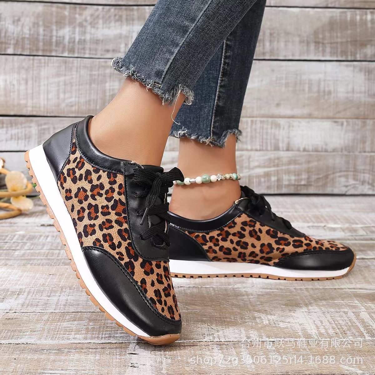 Flat Bottomed Leopard Print Lace Up Casual Sports Shoes