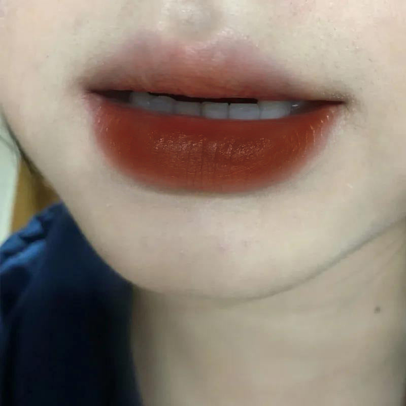 Lip Lacquer Silky Matte Finish Lipstick
