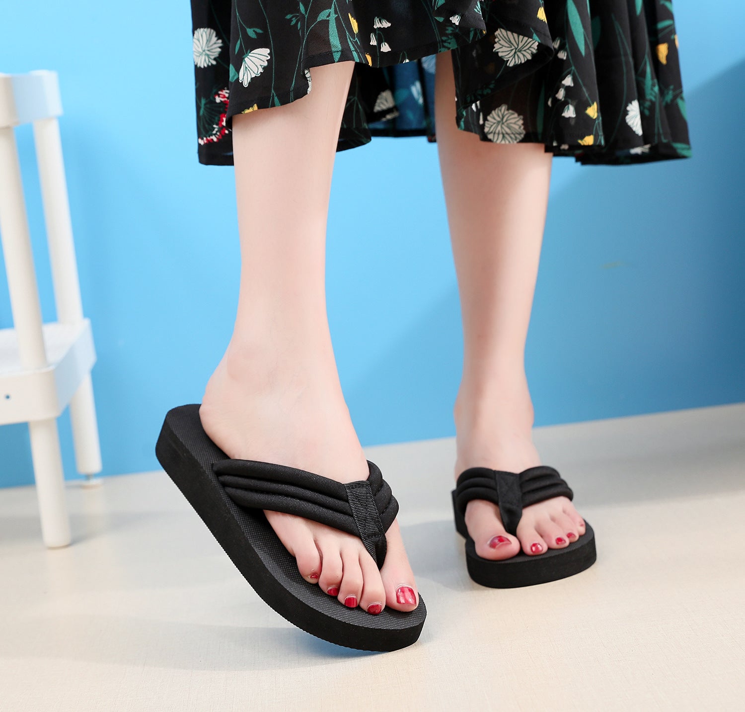 Summer New Slippers Women's Wedge Sequin Slippers