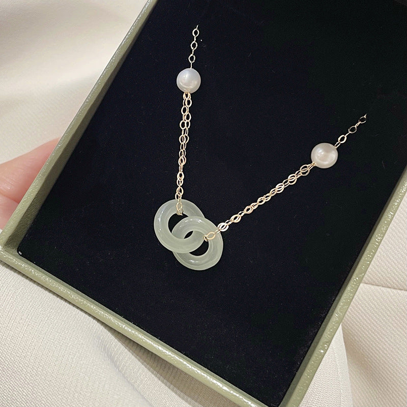 Clavicle Chain Double Ring Safety Buckle Pendant Pearl Necklace