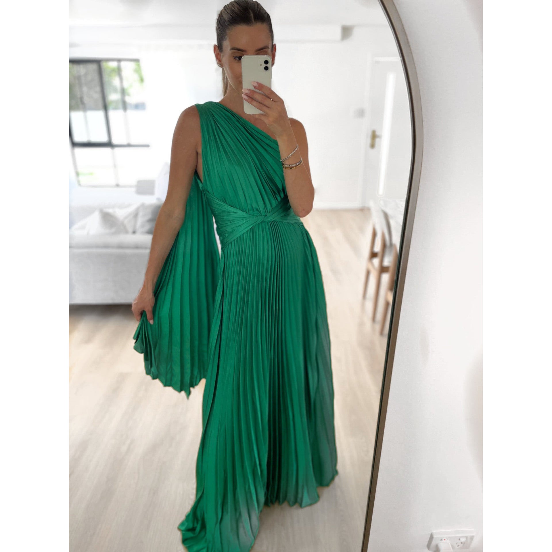 Slant Shoulder Pleated Casual INS Loose Vacation Party Length Dress