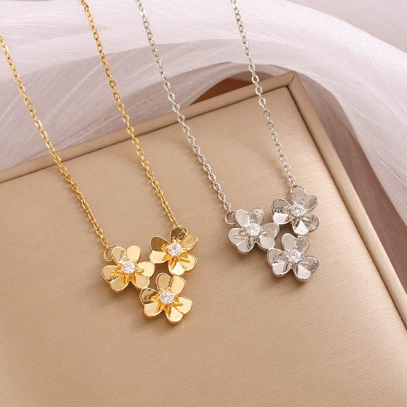 Clover Necklace Electroplated Full Diamond Female