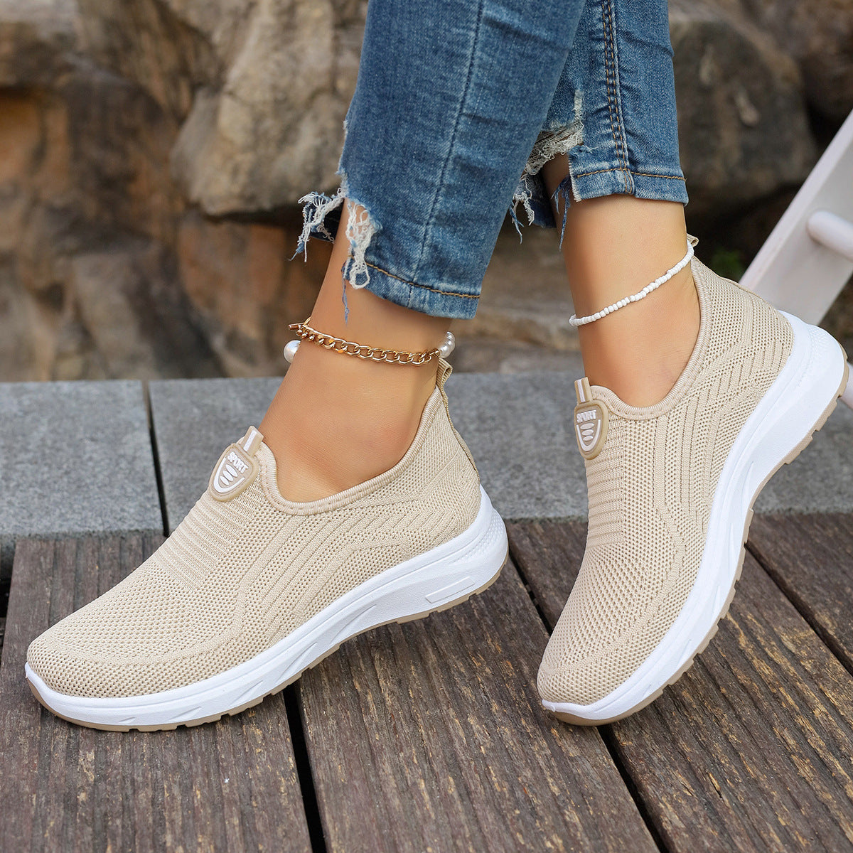 Women's Soft Bottom Slip-on Flyknit Breathable Casual Shoes