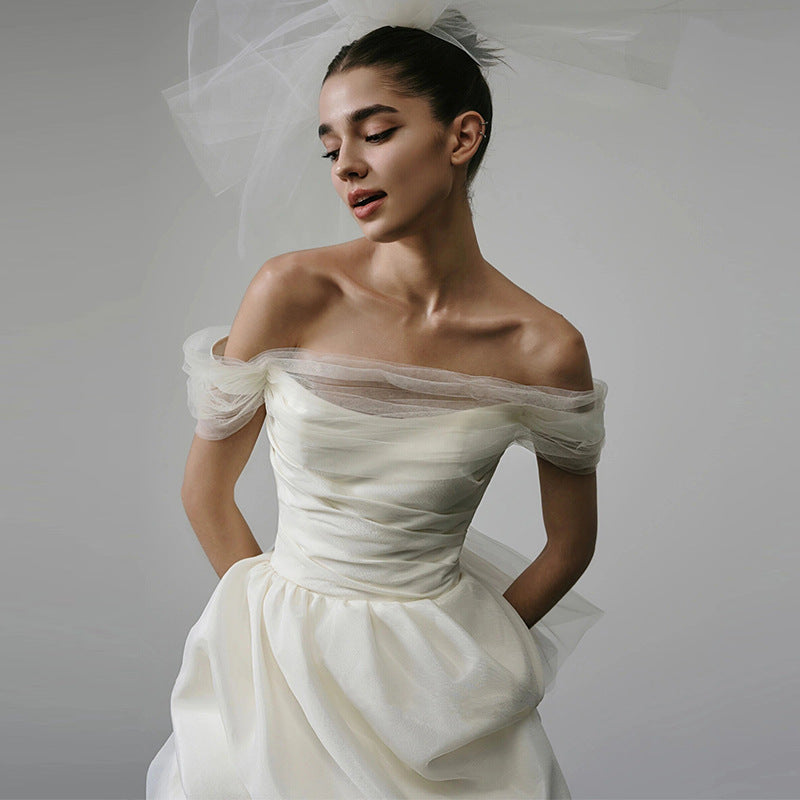Off-shoulder Light Wedding Dress White Short