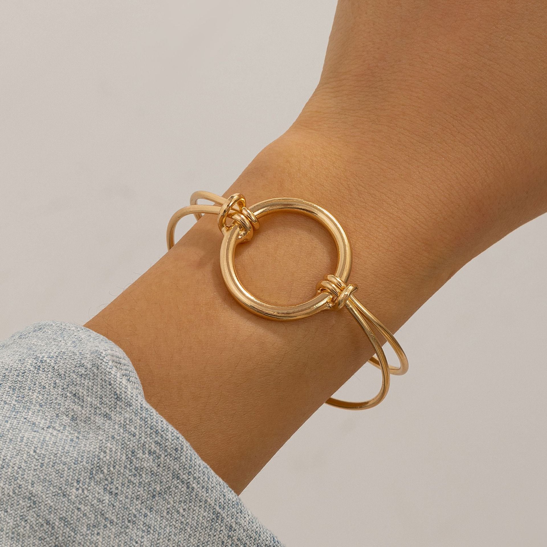 Design Double-layer Hollow Knot Open-ended Bracelet Women