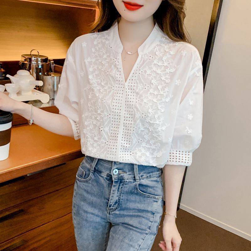Hollow Out Embroidered Stand Collar Shirt Fashion Tops