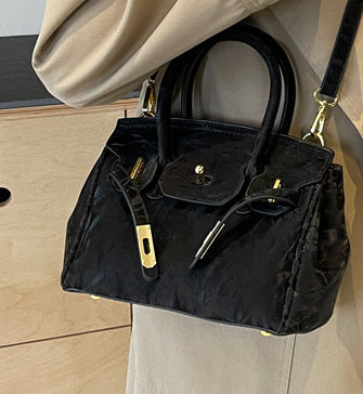 Retro Fashion Portable Large Capacity Bag Ladies