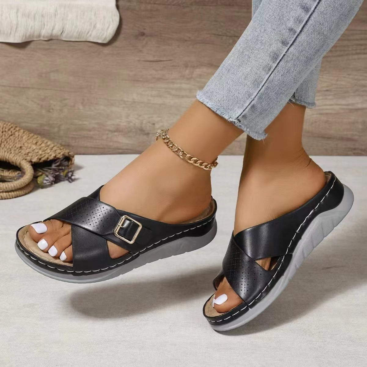 New Buckle Cross-design Slippers Summer Wedges Sandals Fashion Women's Beach Shoes