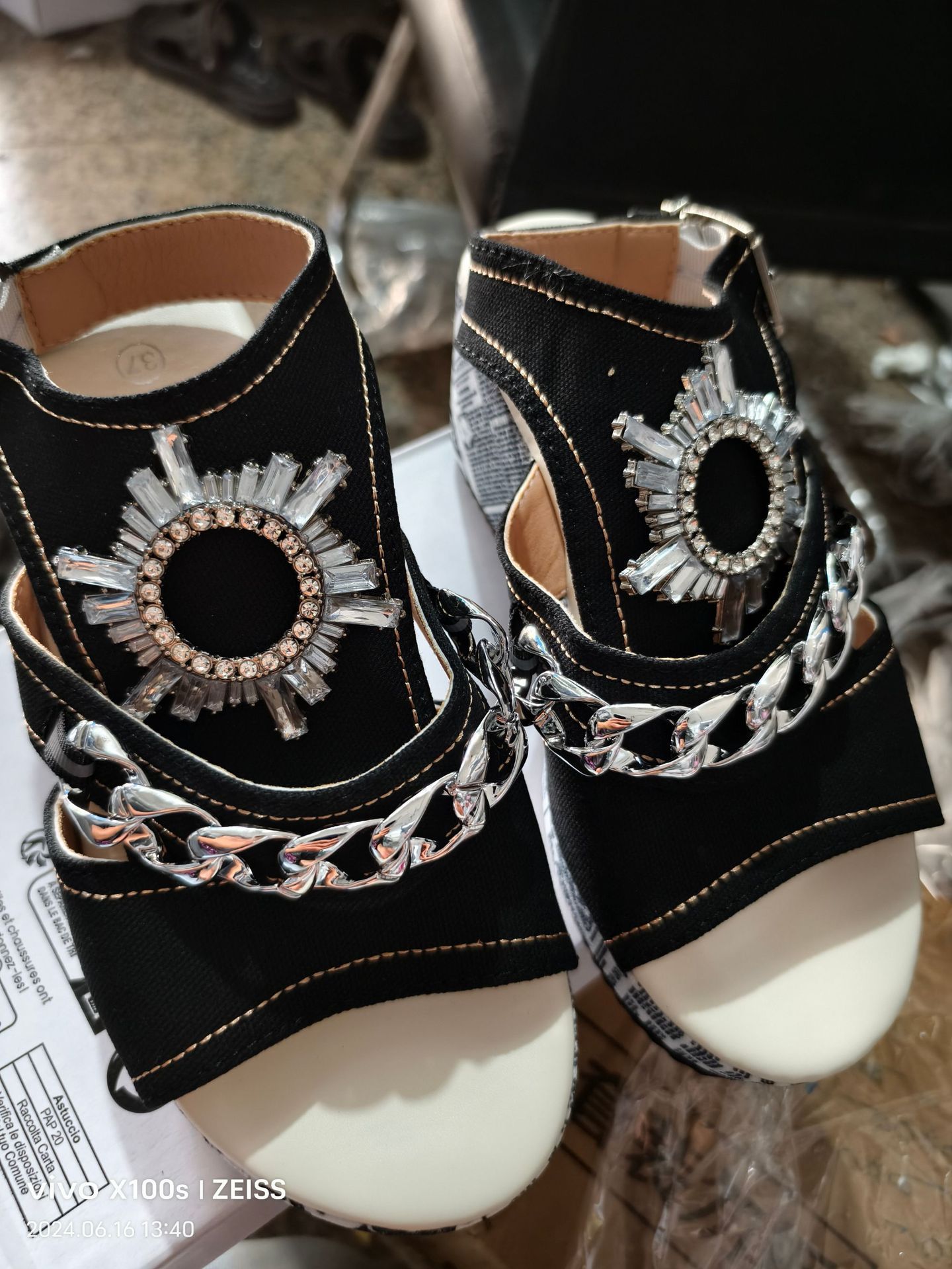 Wedge Denim Round Toe Peep Toe Sandals Fashionable And Comfortable Rhinestone High Heel Shoes
