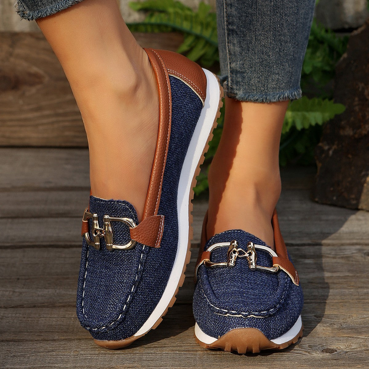 Summer New Metal Buckle Flat Casual Cloth Cover Pumps