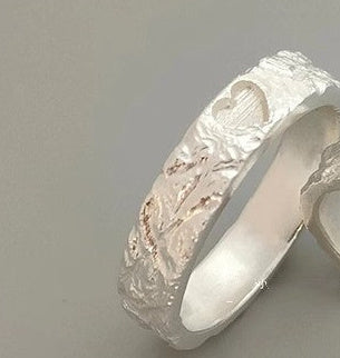 Hand In Hand White Head Love Couple Ring Open